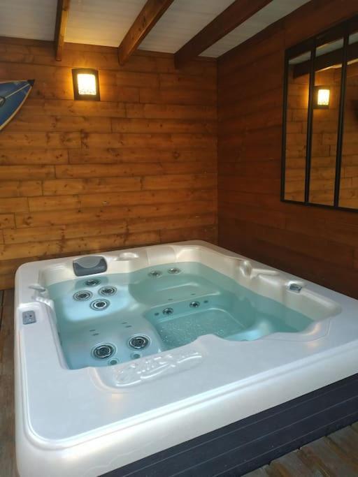Апартаменти Studio Jacuzzi Prive A 8 Min A Pied De La Plage Ла-Сьйота Екстер'єр фото